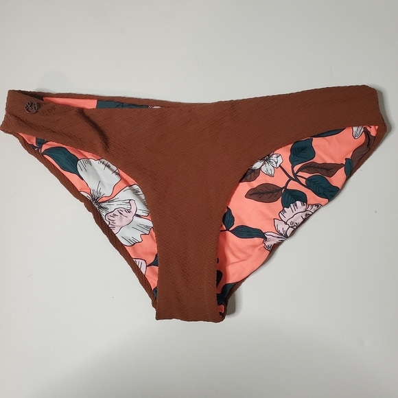 NWOT Maaji Sublime reversible bikini bottom Medium - Picture 6 of 13